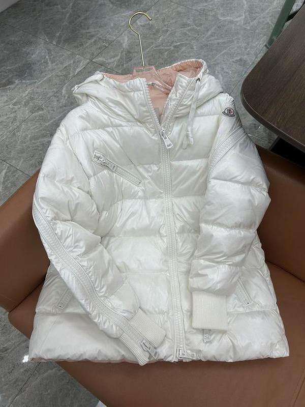 Moncler Women's Outwear 228